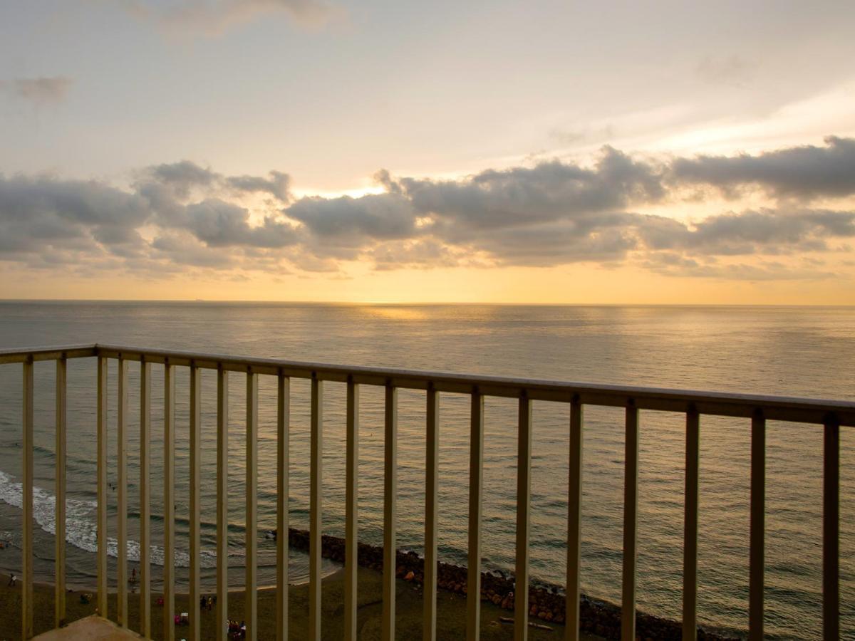 Hotel Capilla Del Mar Cartagena  Exterior foto Sunset at the Sea Ranch