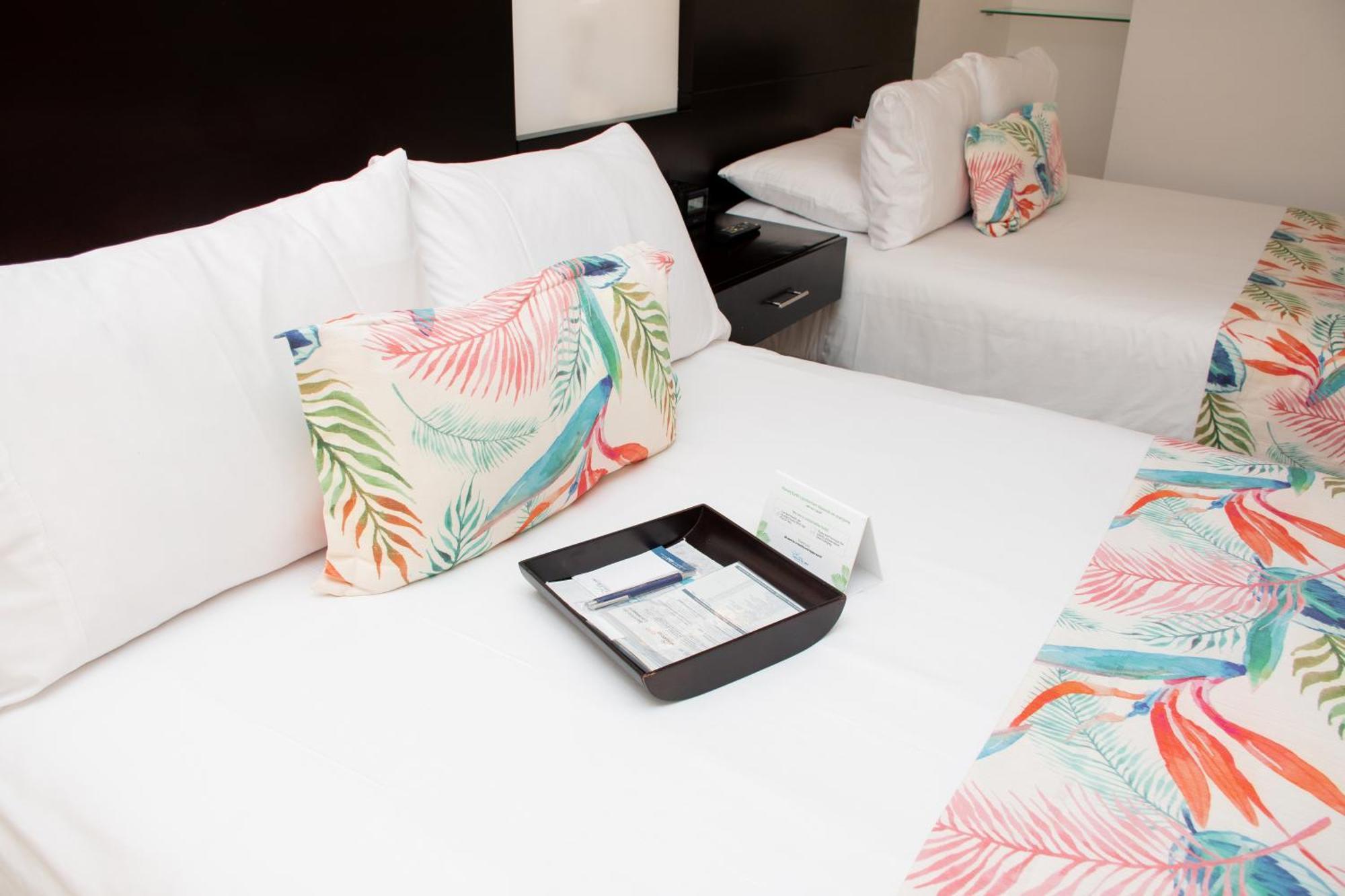 Hotel Capilla Del Mar Cartagena  Exterior foto A room at the hotel