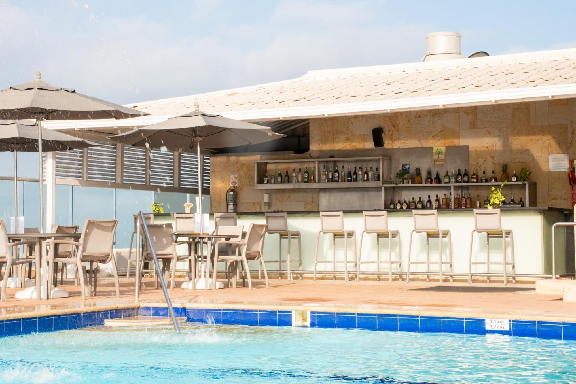 Hotel Capilla Del Mar Cartagena  Exterior foto The rooftop pool at the Hilton Tel Aviv